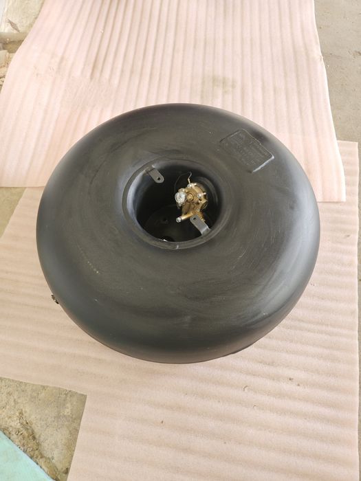 Тороидална газова бутилка 52 литра с евросонда и документ