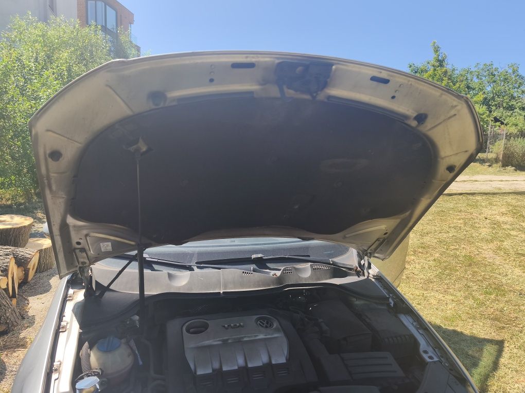 Capotă față LA7W Volkswagen Passat B6 2005-2010