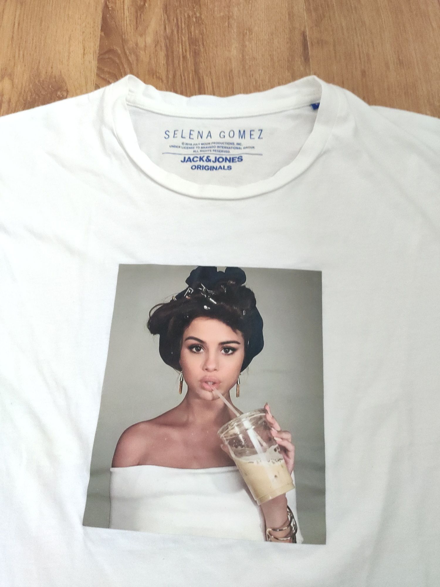 Tricou dama Selena Gomez marimea L