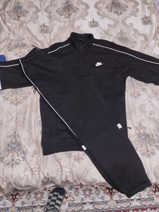 продам спортивный костюм