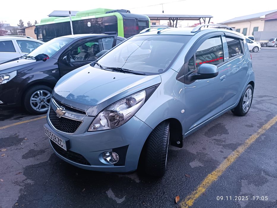 Спарк 3 позица сотилади 2015 йил 120000 пробег холати идеал