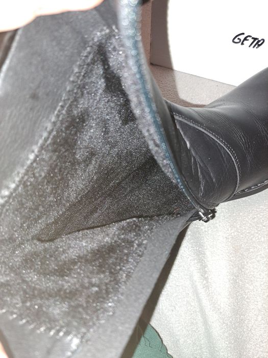 Cizme scurte din piele