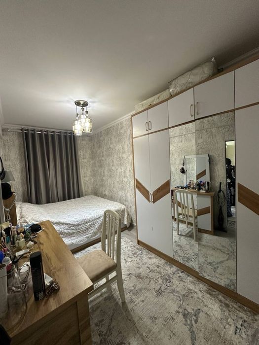 Сергелинский р-н Куйлюк массив 5 4/4/5 франция 92м2 евроремонт