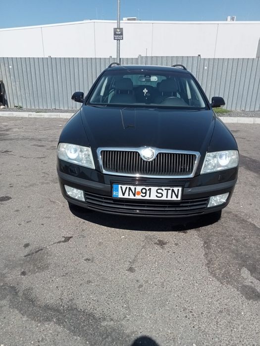 Vând skoda Octavia 2
