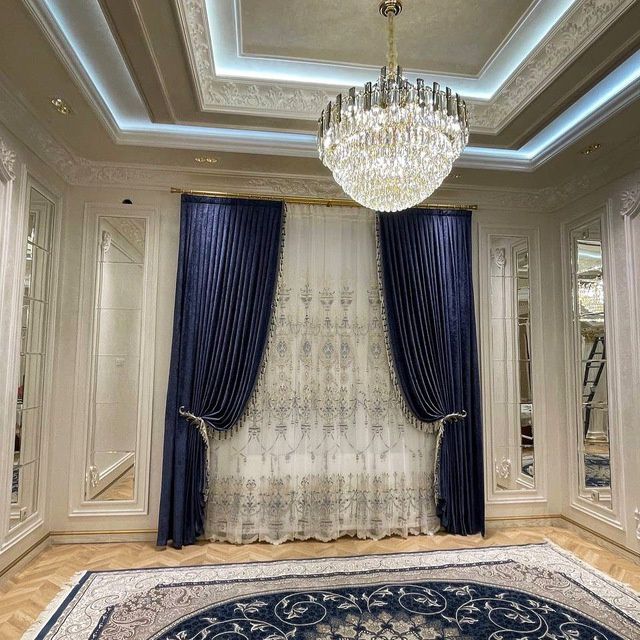 Шторы и карнизы.