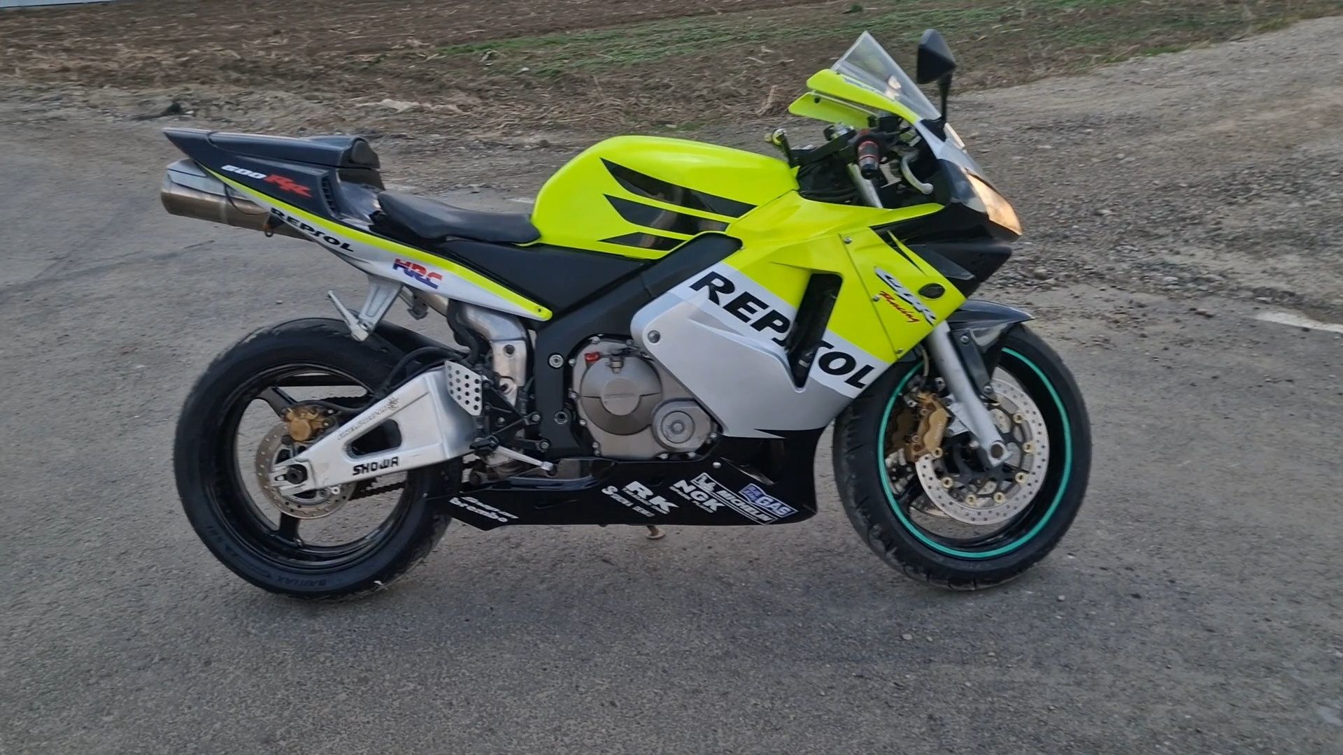 Honda cbr 600rr Pc37