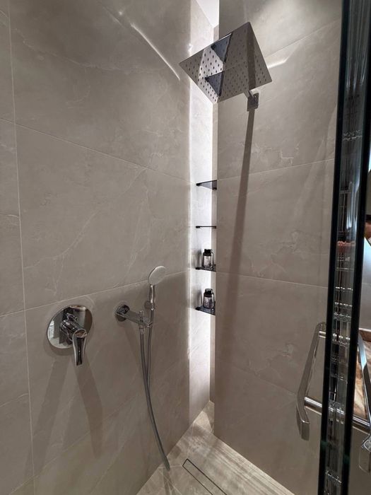 Продаеться Нест Ван Nest One срочно 59 кв