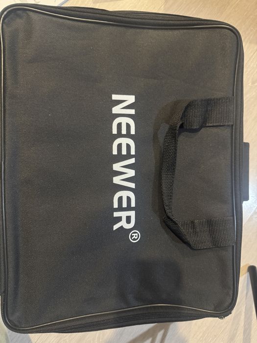 Професионално диодно осветление Newer