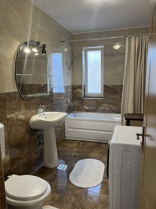 Apartament de închiriat Florești.