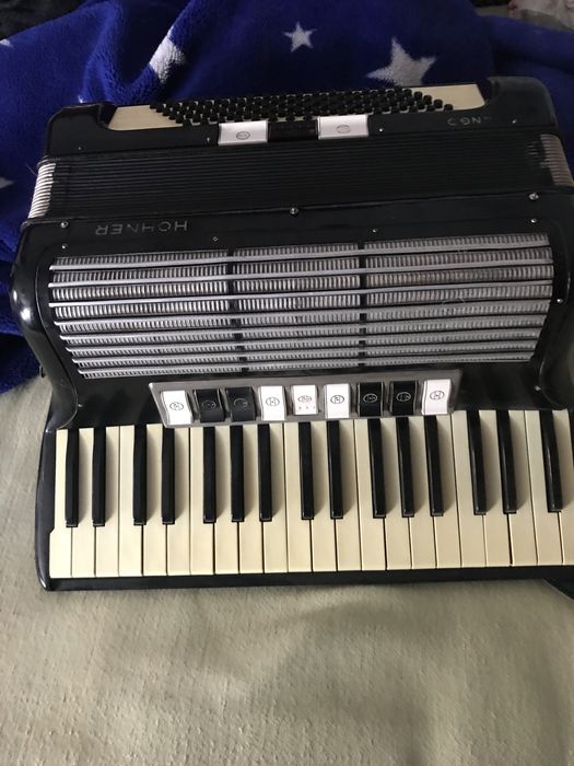 Acordeon Hohner Tango  ll M