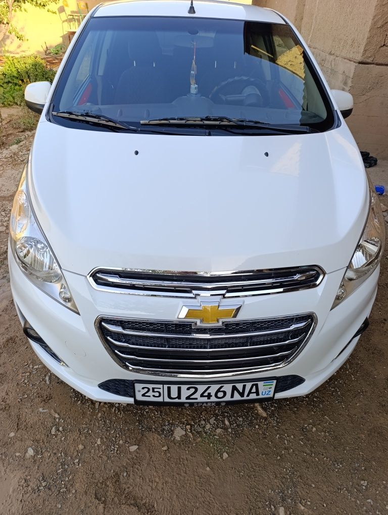 Spark 2  сотилади 5000
