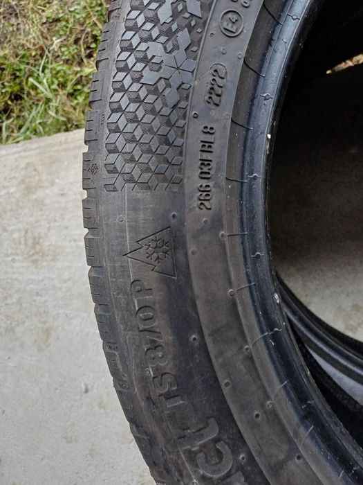 235 55 18 Anvelope Continental Ts870