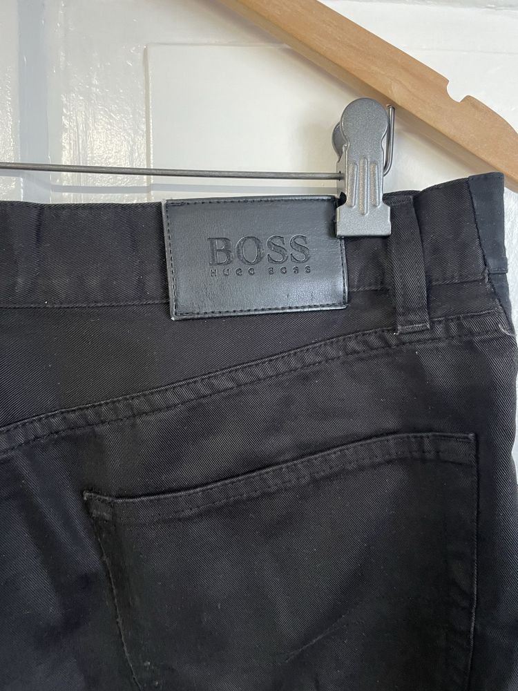 Blugi  hugo boss