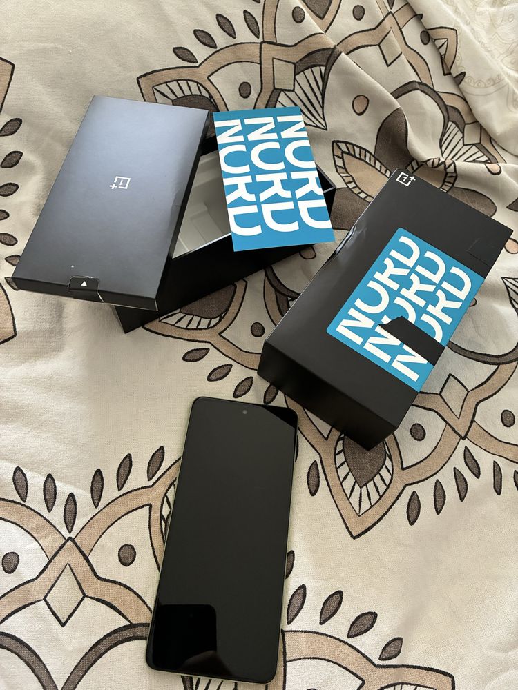 Смартфон One plus nord ce3 5G 8/256