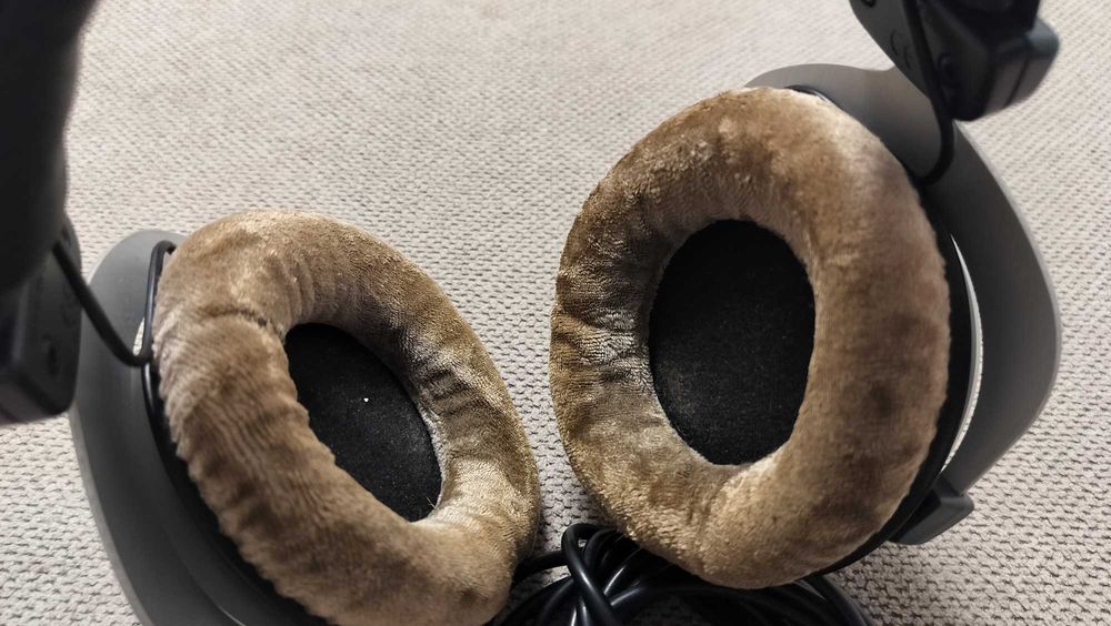 Casti Hi-Fi Profwsionale Studio Beyerdynamic DT 880