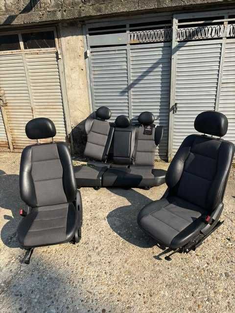 Салон за W203 седан