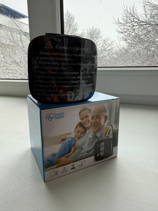 Тонометр электроный русифицированый