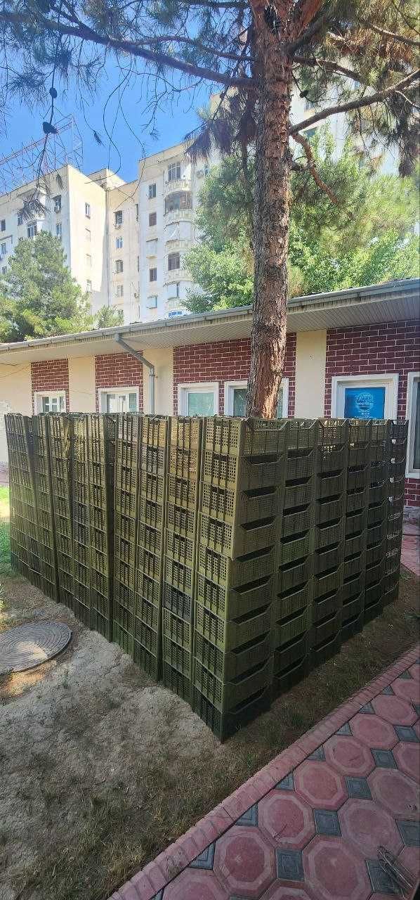 яшиклар сотилади. продается.