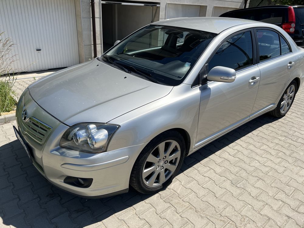 Toyota Avensiss 2.2d d4-d 150 к.с седан