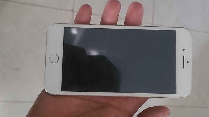 Iphone 7plus sotiladi