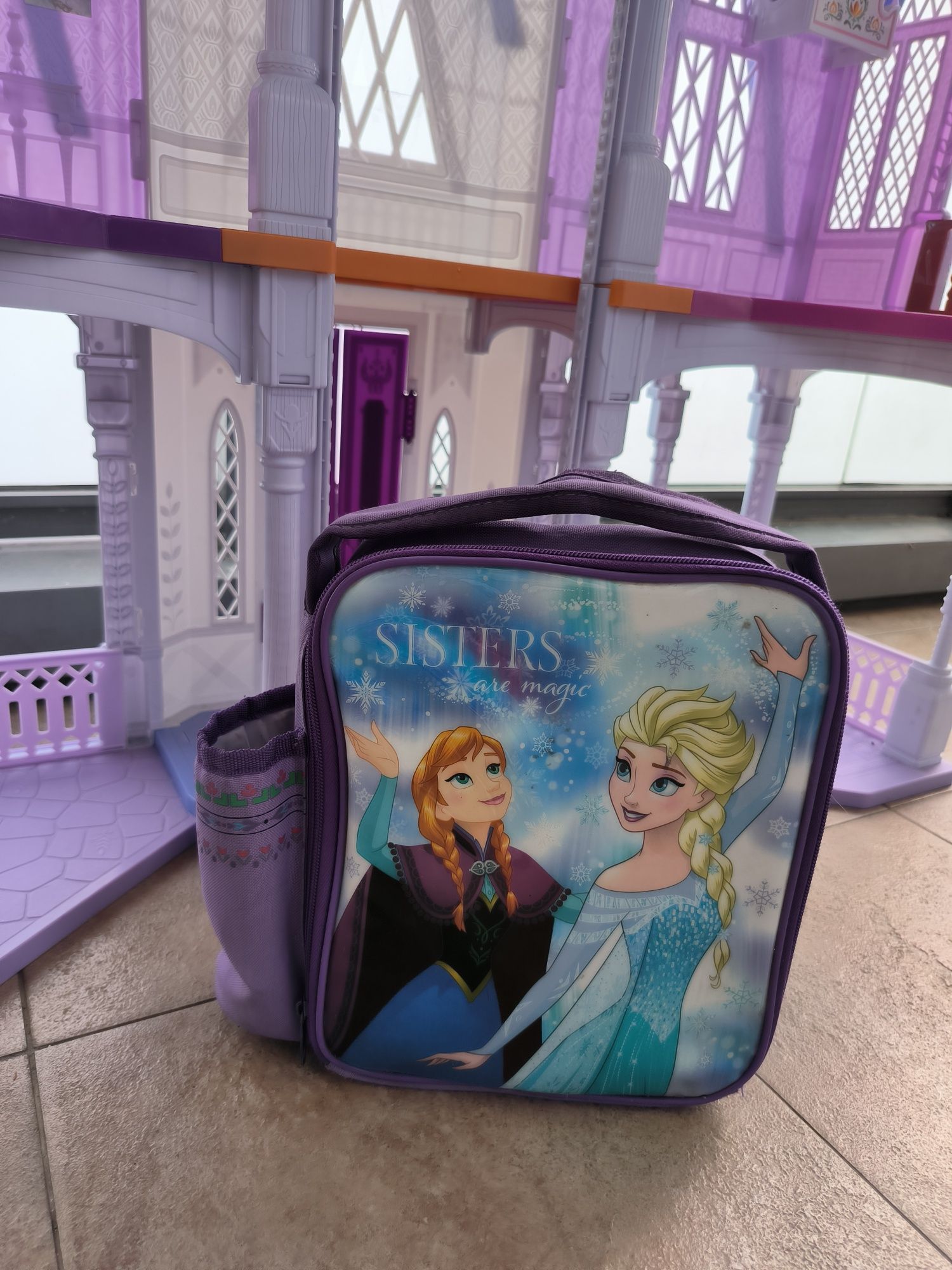 Castel Disney Arandelle / Frozen / Elsa