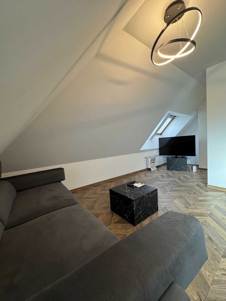 Продава се Тристаен апартамент в София, Овча купел - 97 кв.м за 1506 €/кв.м - Снимка #2