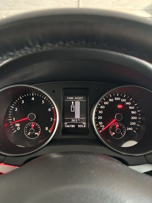 Volkswagen Golf 6 Automată • Revizii Complete • Stare Impecabilă