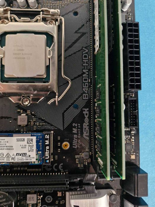 i5 10600 + asrock b460m + 16gb ddr4