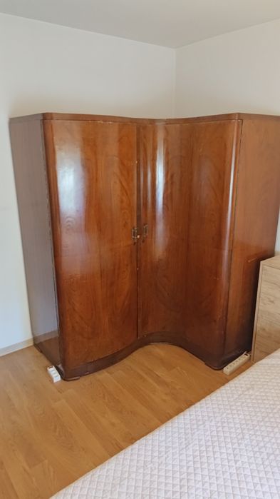 Vând șifonier vintage