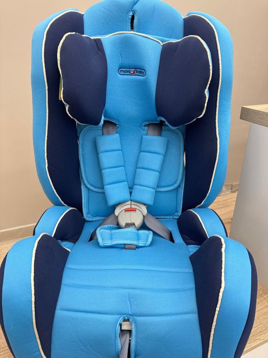 Продается новое детское авто кресло