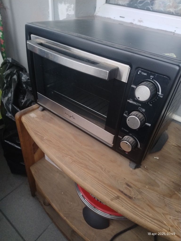 Cuptor Myria 25 litri