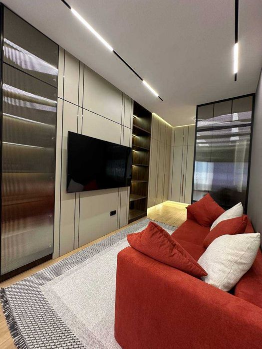 Сдаю светлую 2х ком. 8/10: ЖК Дархан Авеню (Р5)