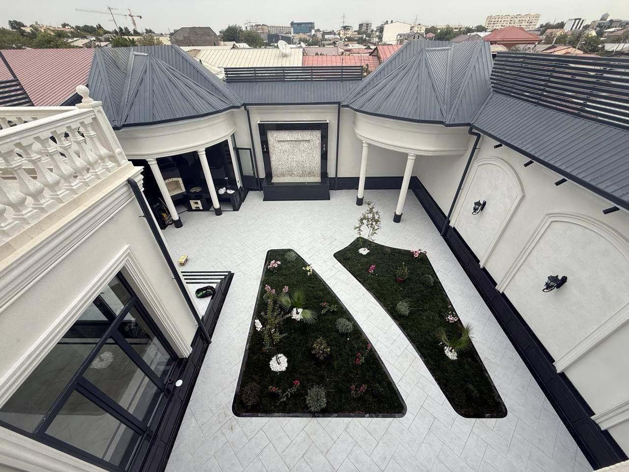 Продается дом 11 комнат, ор-р: Домрабад, 600 м²