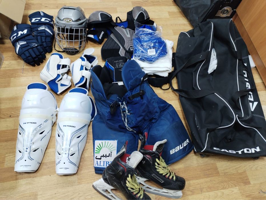 Хоккейная экипировка 140 000