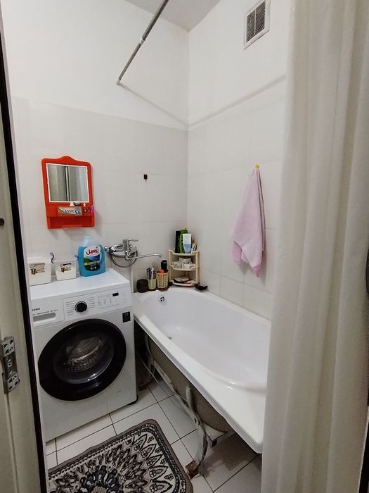 СРОЧНО ПРОДАЕТСЯ  Чирчик ш. Химпромовский 9 этажка дом 1х 42 м²