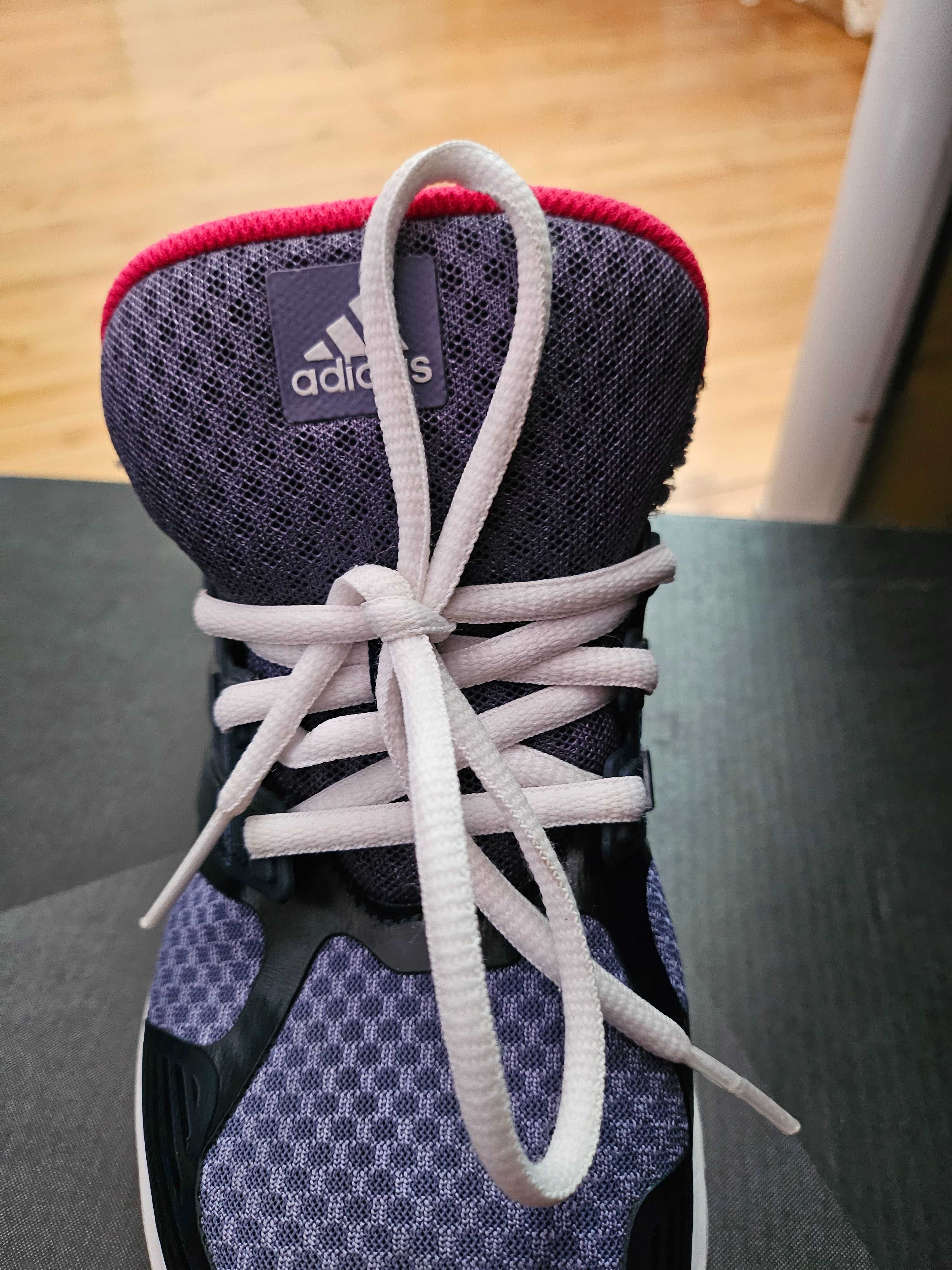 Оригинални маратонки adidas