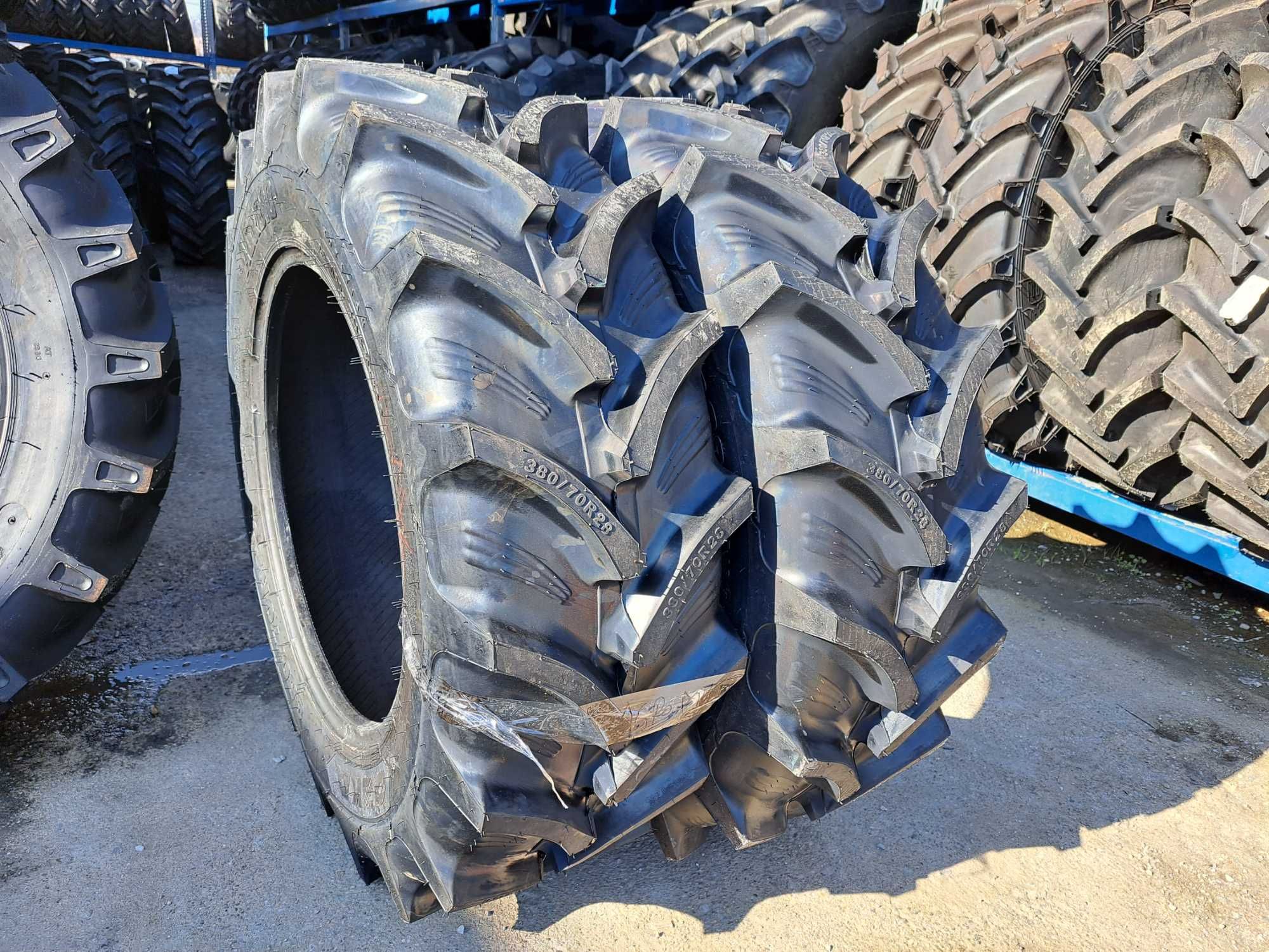 Cauciucuri pentru TRACTOR 380/70R28 marca OZKA anvelope noi radiale