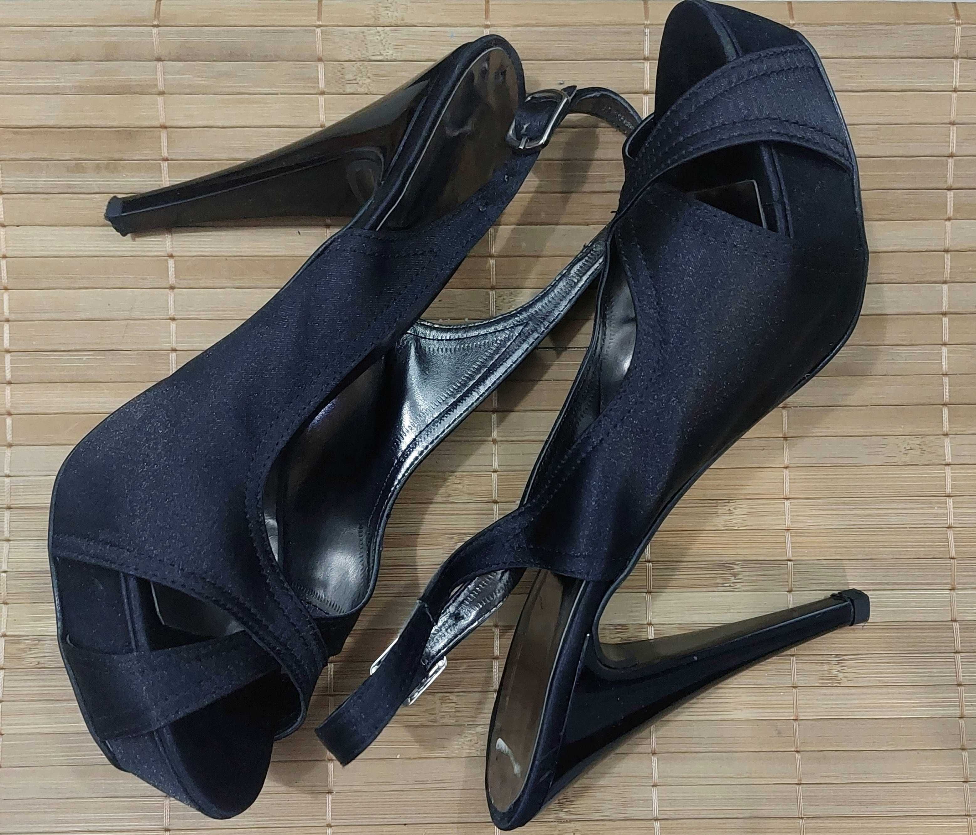 Елегантни черни сатенени сандали на висок ток (официални обувки)