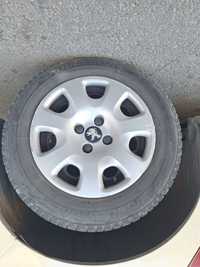 4бр.комплект гуми bridgestone[R15]с джанти и тазове