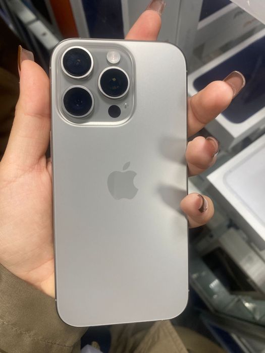 Айфон 16 про,256 гб