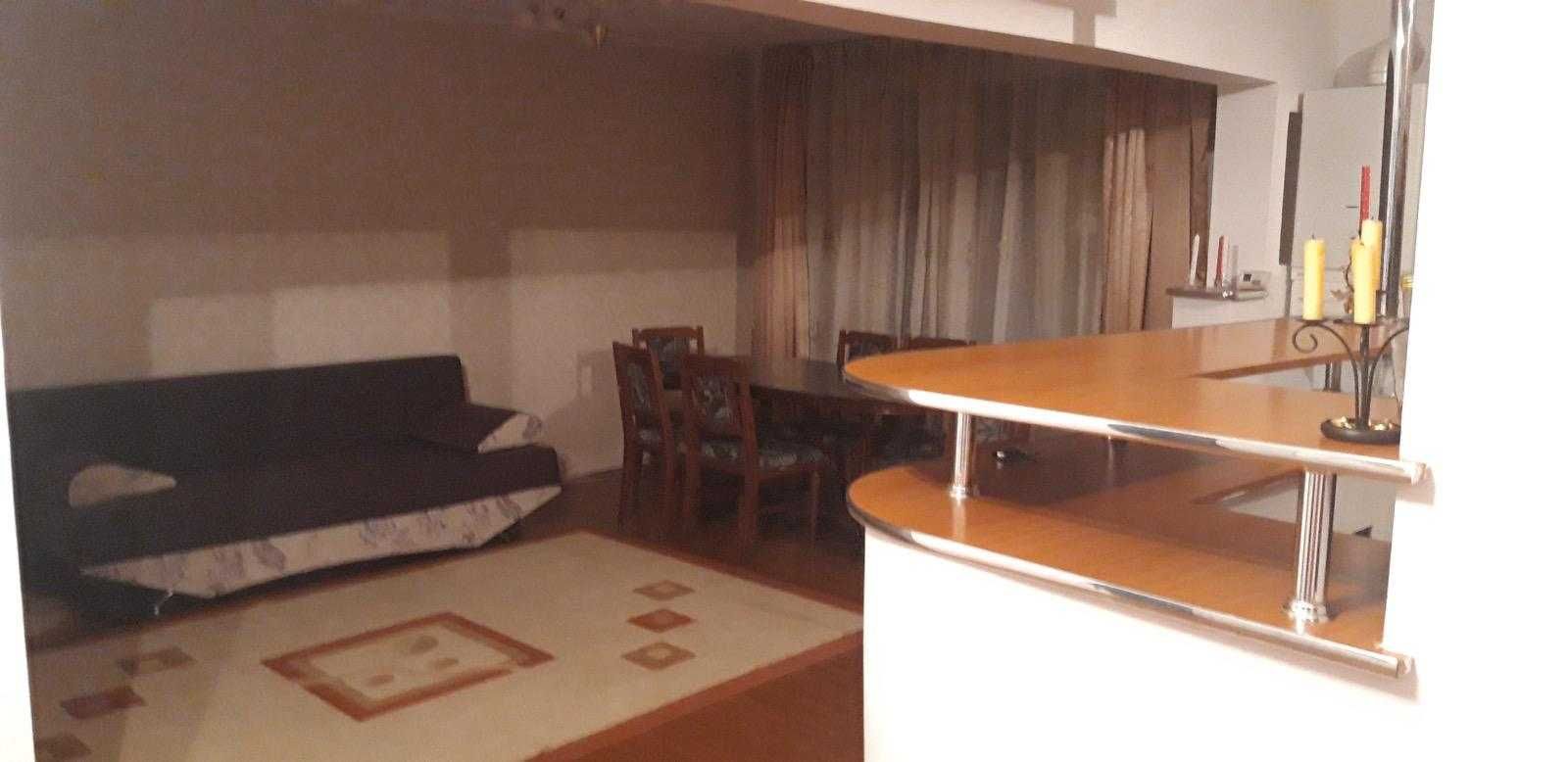 Vand apartament zona Mara