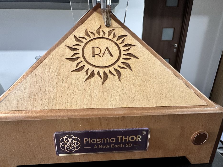 Piramidă plasmathor 5D