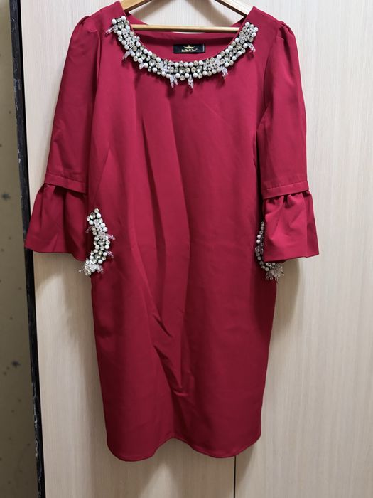 Красное Женское платье