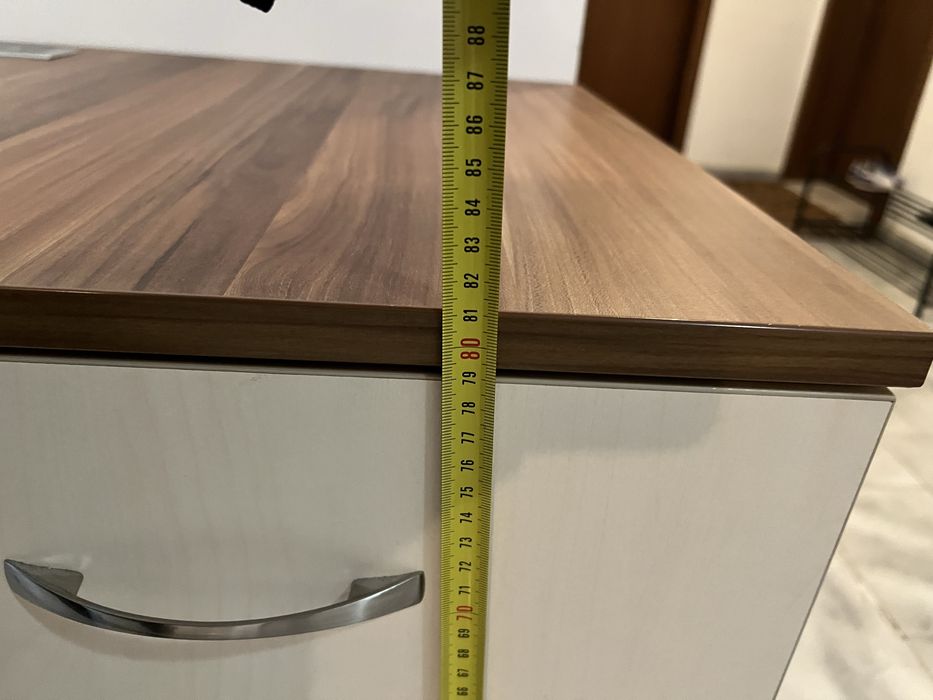 Скрин с отвор за радиатор