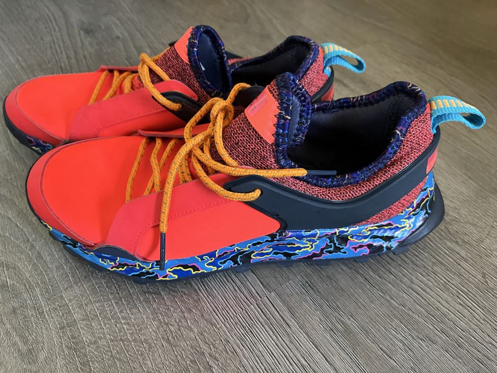 Продавам дамски маратонки Adidas Stella Mccartney 40 номер