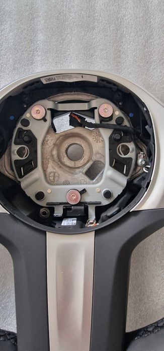 Волан bmw m g30 g01 g03 g05 g06 с падел3 нов
