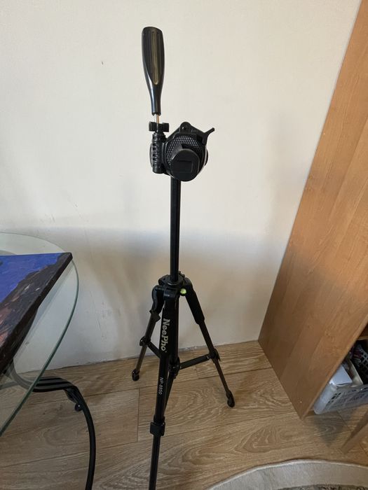 Профессиональный Штатив