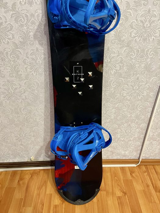 Placa snowboard 150 cm k2 cu legaturi