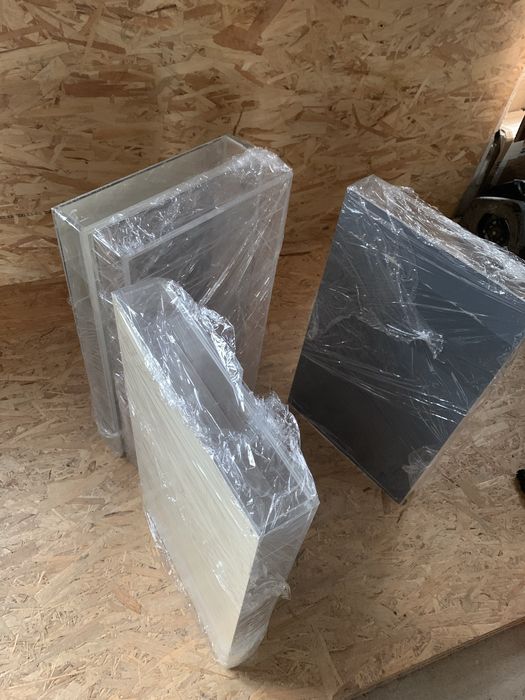 Vitrine plexiglas , makete auto ‘