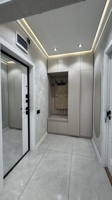 Юнусабад-12 квартал. 2х перед в3/2й этаж (по линии метро)